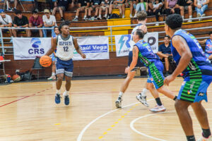 image of UNF Point Guard Jaylen Smith